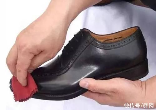 贴纸|杯子的底部不好清洁，是否困扰你?教你一招，简单易行，杯子洁净如新!