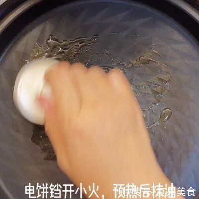 小葱|原来香肠土豆丝饼才是真正的米饭杀手