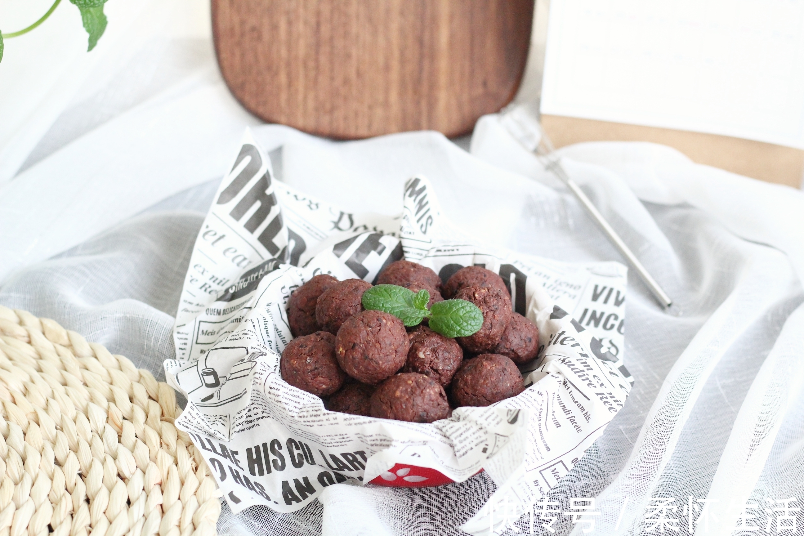 烤制|巧克力燕麦片能量球,解馋小零食,美味好吃