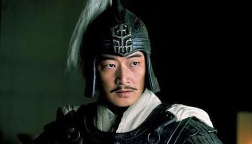 投敌|夷陵之战中刘备的重大损失：庞统的弟弟叛变，318名官吏投敌