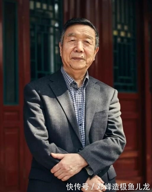 阿q|读了四十多年鲁迅,越发看到他的力量与不朽