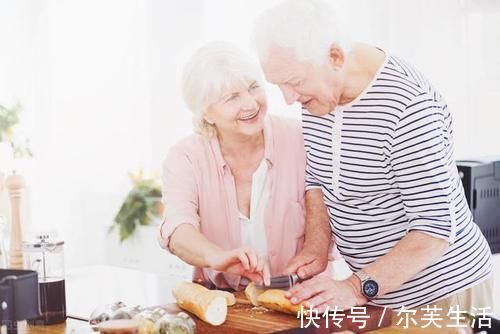 咀嚼|越老越要吃得健康,60岁后坚持3大饮食规则,长寿不会离你太远