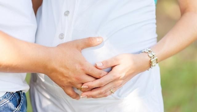 宝宝|怀孕晚期,孕妈少吃它们,胎宝宝可能比较高兴