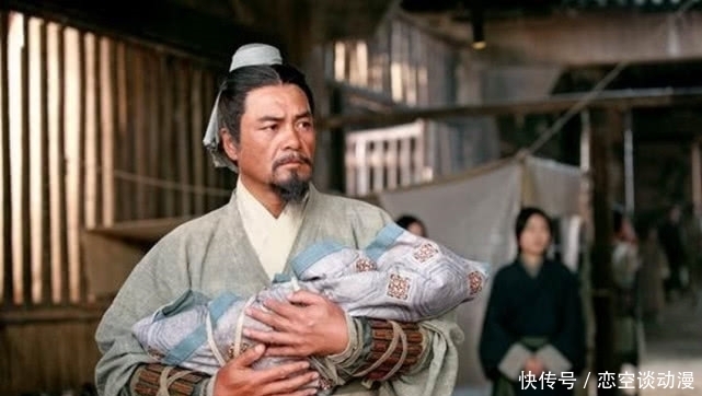 想法|诸葛亮为何劝刘备赐死刘封？诸葛亮心里的想法，没有说出来