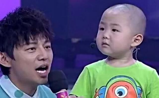 红毯 她4岁参加爸爸去哪儿走红,6岁年入百万养全家,今现状让人心疼