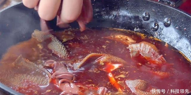 大厨教你毛血旺的地道做法,麻辣鲜香,冬天来一盆全身暖和