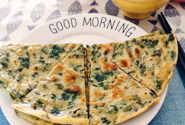  手不沾面做|鲜美好吃的马齿苋蛋饼：手不沾面做的快，营养美味适合当早餐