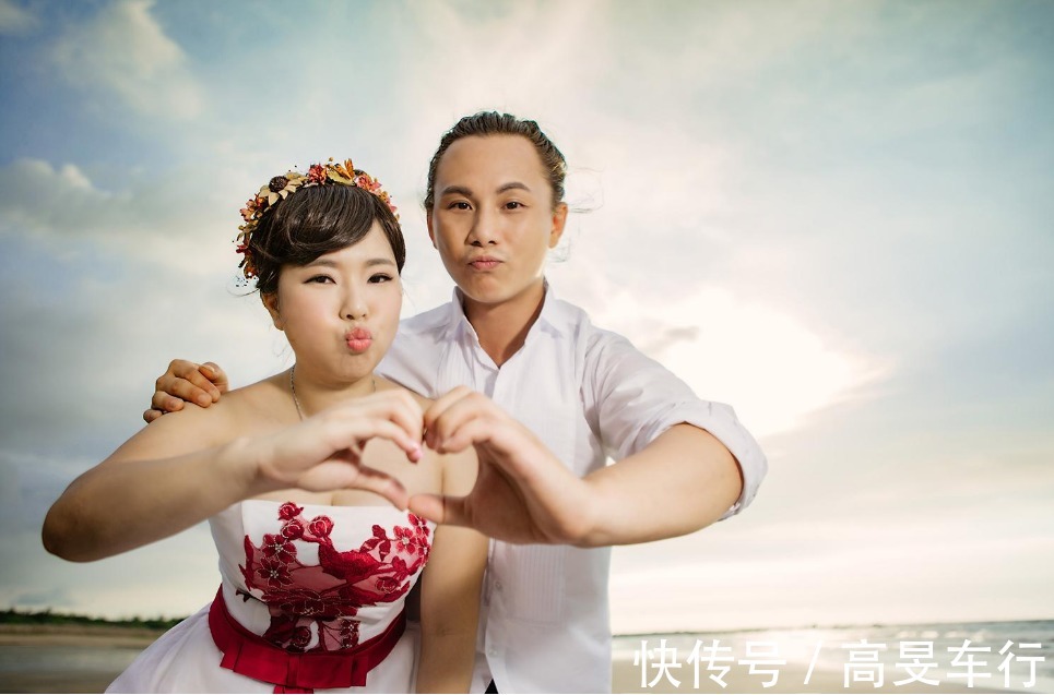 四相!老人言:看马要看四蹄,看人要看四相!四相指的啥?又有啥讲究