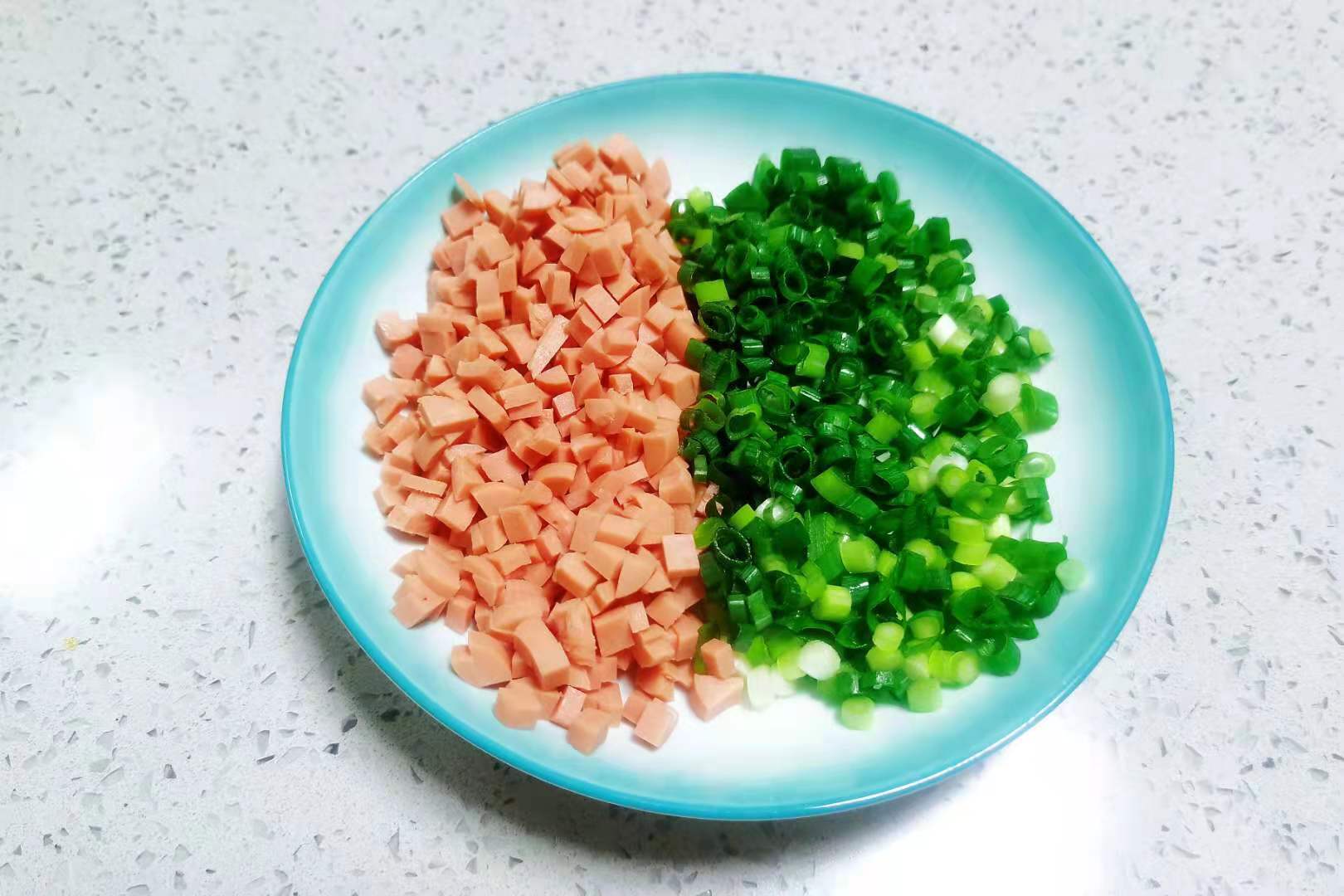 鸡蛋卷早餐，10分钟上桌，营养丰富又顶饱，精神饱满一整天