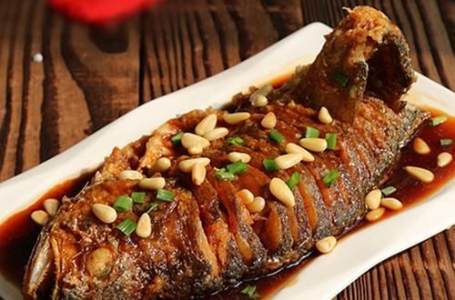 味道超赞的家常菜，味美又营养，来上一碗白米饭，那叫一个香哦！