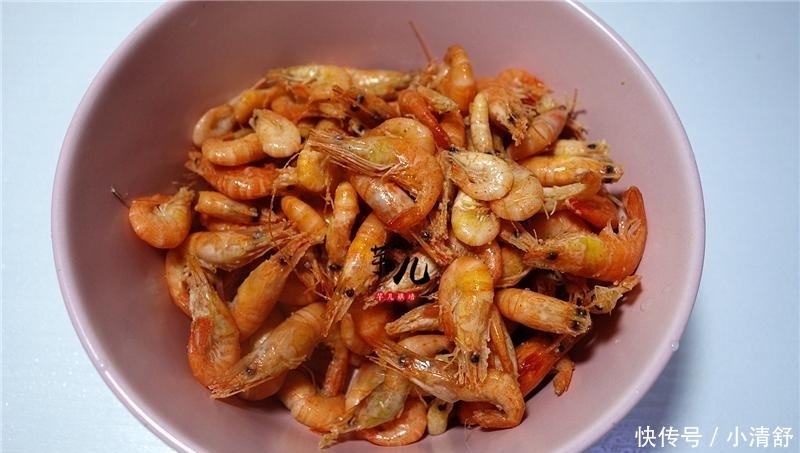 小河虾好吃的做法,简单美味,酥香可口,下酒又补钙