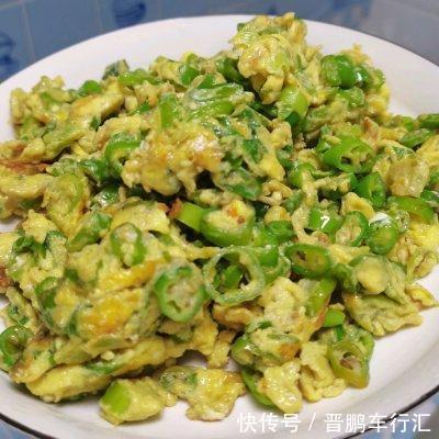 四季豆焖饭|方便简单家常菜四季豆焖饭,让你吃了还想吃
