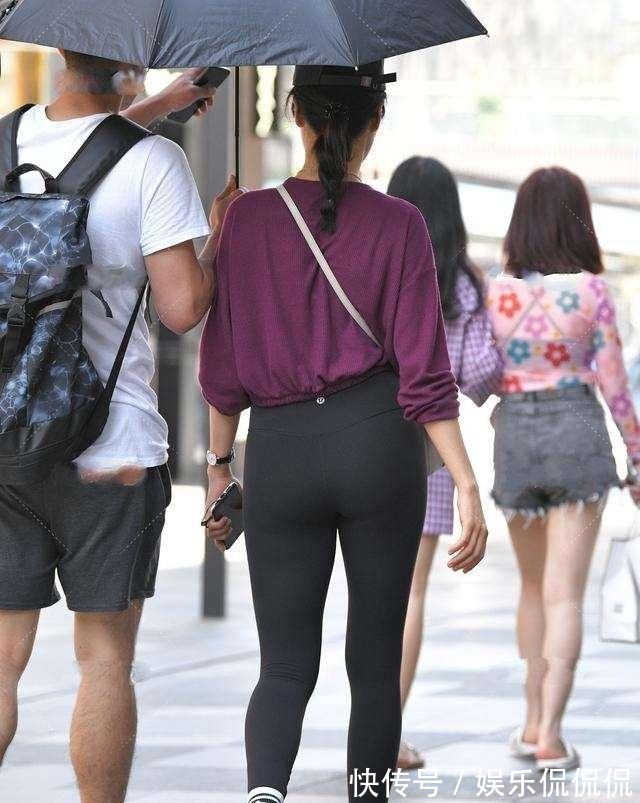 先锋|黑色打底裤的穿搭也可以先锋有个性，纯净而明媚，又有优雅时尚风