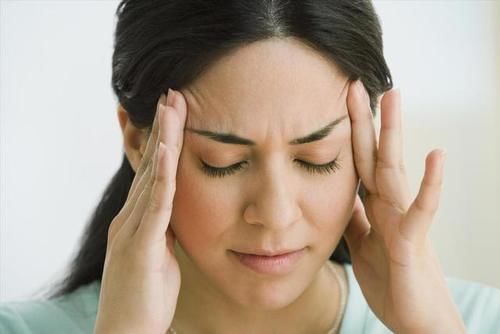 更年期|女性过了45岁后,经常感觉又累又困,使不上劲是怎么回事?