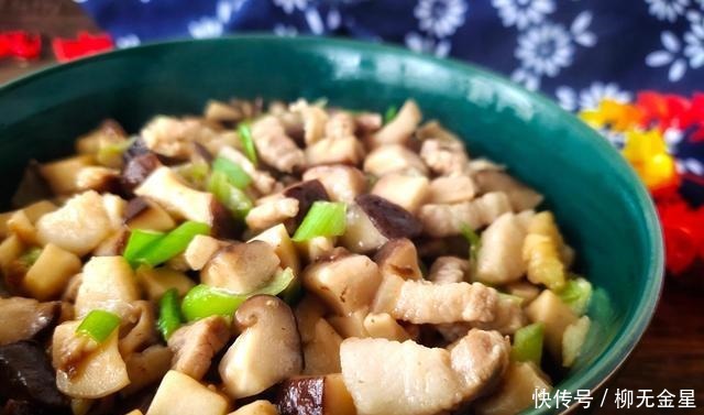 冬天,多给老人孩子吃这菜,价格是贵了些,但营养极高,对骨骼好