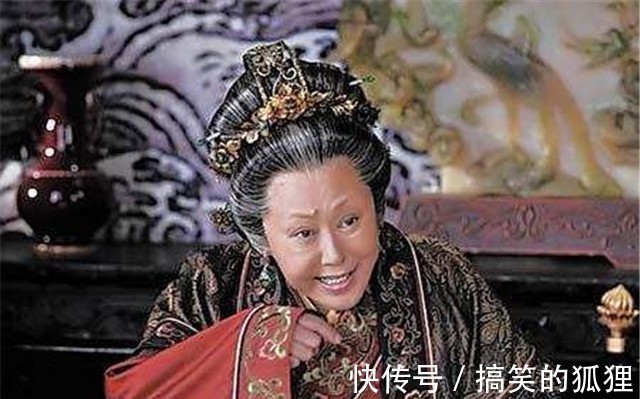 杨家众|杨家几代虎将为国捐躯，佘太君没被打垮，守灵看到一乞丐当场晕倒