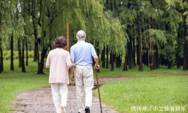 大叔|大叔想跟阿姨一起搭伙,提出4个条件后,对方立马摇头不干