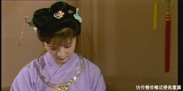 贞静|同是单独在宝玉房间,宝钗和黛玉的举动就能看出谁是真淑女!