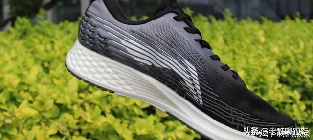 李宁 跑鞋只买对的不买贵的,最超值的3款跑鞋,超高性价比
