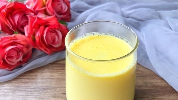 它比豆浆好喝，比奶茶健康，每天给孩子喝一杯，增强记忆又长个