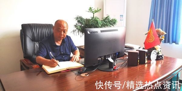 平坝区第三中学|35载只为一句话——记平坝区第三中学校长汪太宗