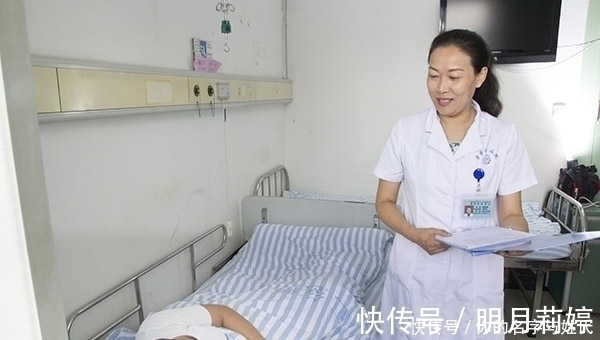 年纪大的人，喝纯牛奶与酸奶，会有何区别？哪种更加适合？