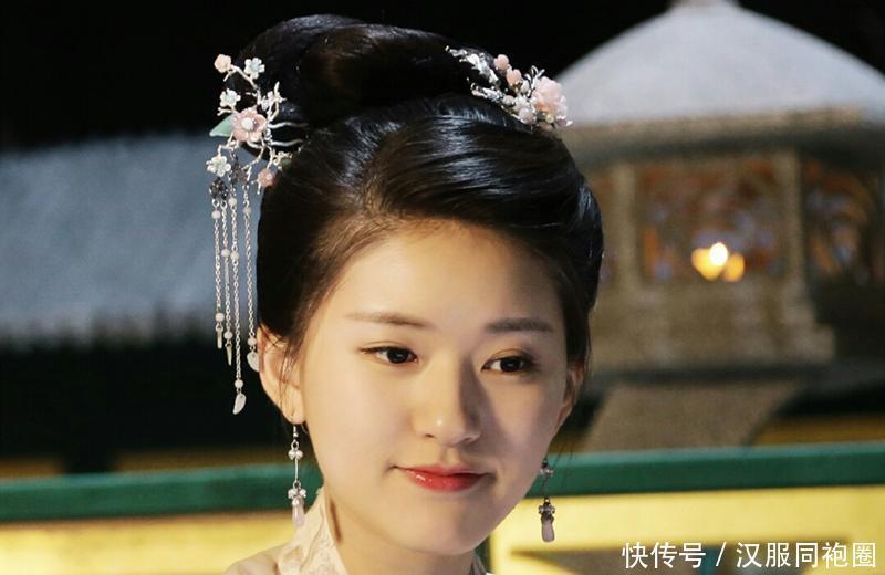 古人做高发髻的方法，居然这么接地气？又一可申遗项目悄悄诞生了