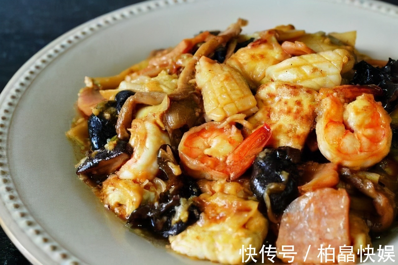 常吃|女性不想老太快，常吃三种美食，补血益气，延缓衰老，滋补身体