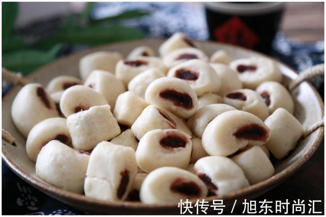 萌蒂|红豆包这样做,松软可口,全家人都抢着吃,大人小孩都喜欢,很赞