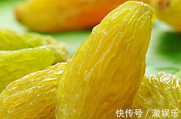 子宫|葡萄干加一宝泡着吃,补气益血,子宫干净了,肌肤更透亮!