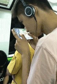 |搞笑GIF：娶到这样的新娘 以后的日子肯定不会无聊