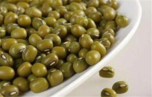 狗肉|医生提醒绿豆不能和4种食物一起吃,现在知道还不迟!