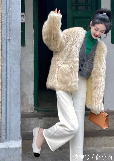 大长腿|入冬怎么穿不土气?建议入手一件“毛茸茸”外套,时髦高级上档次