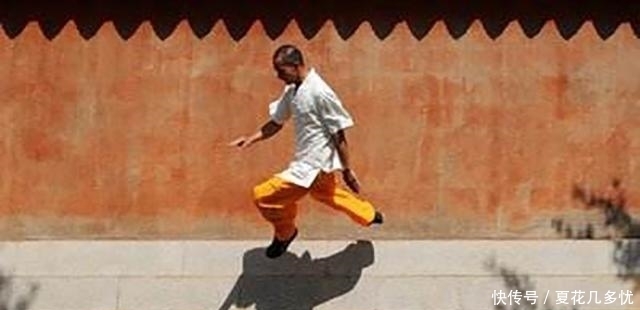 世上唯一还在练轻功的武僧,称轻功有五重境界,已练到最后一重