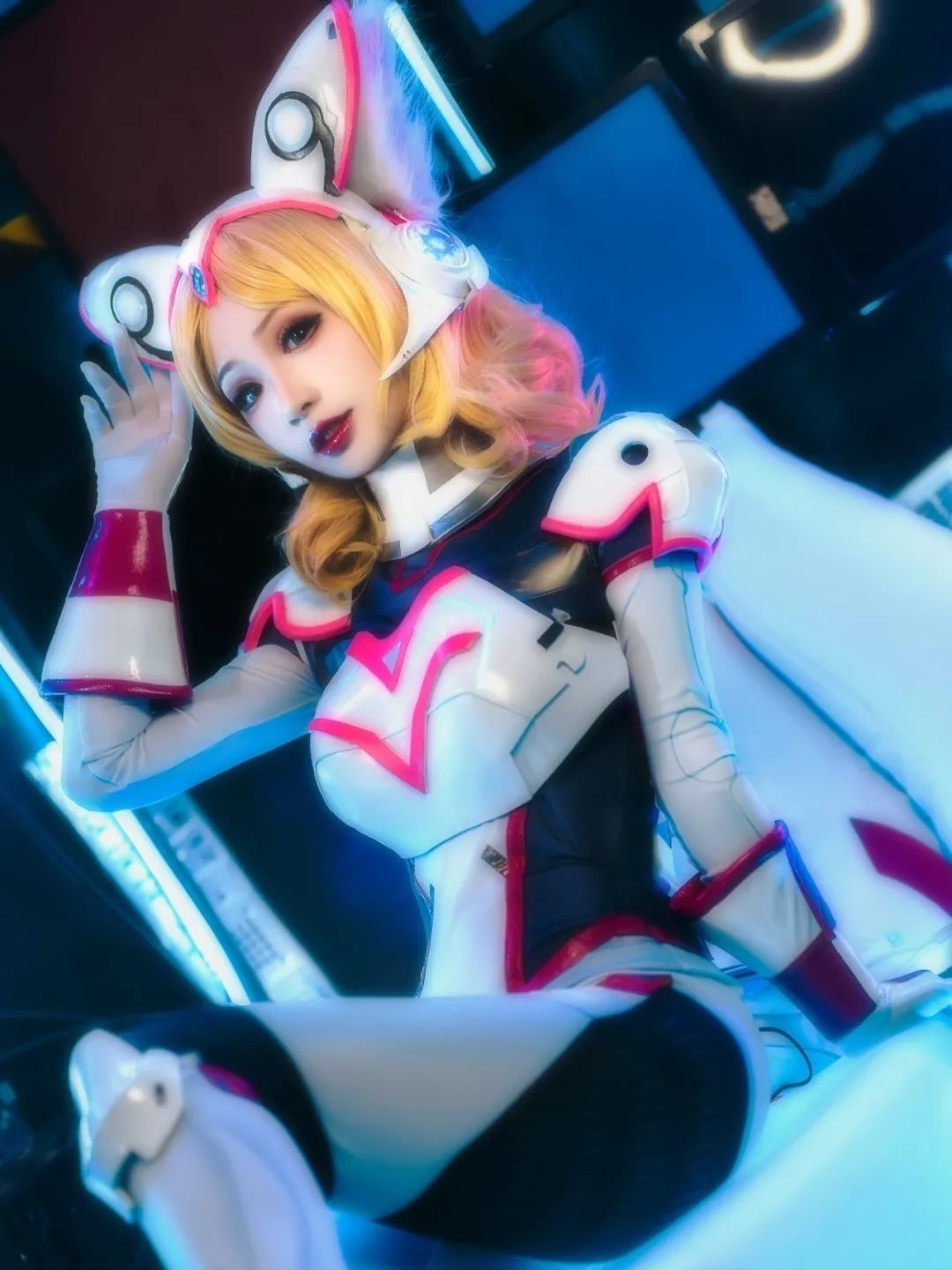 妲己|cos:王者荣耀妲己机甲小助理cos正片@海沫