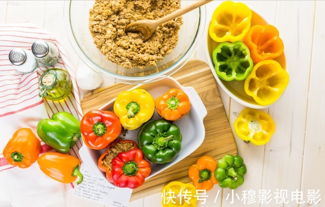 膳食纤维|高血压不能吃红烧肉?心血管专家辟谣:高血压最怕吃错这三类食物