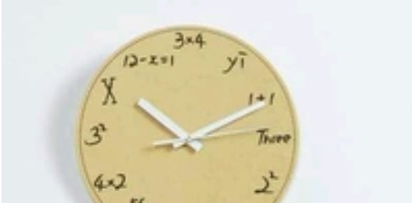 插座@31个“奇葩”的沙雕设计,设计师怕是脑袋进水了吧