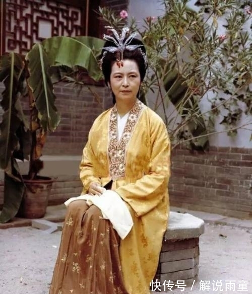 赵姨娘$红楼梦:王夫人曾经是美人,被贾政独宠20年,为何后来貌合神离?