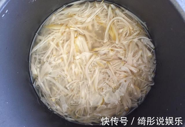 妈妈|妈妈的拿手咸菜,让我用这个咸菜征服了办公室里所有的人