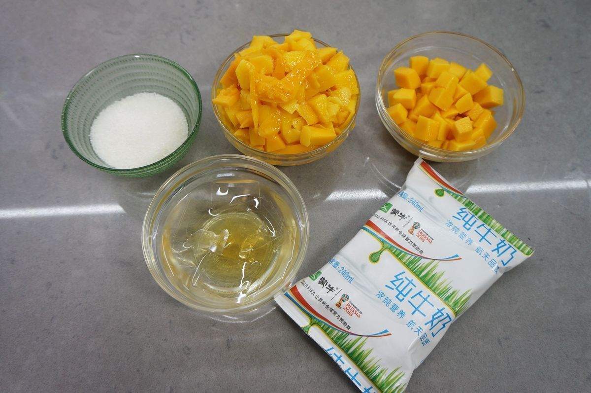 芒果丁|一起做这个清凉甜品,比冰棍雪糕热量低还好吃,孩子们最爱