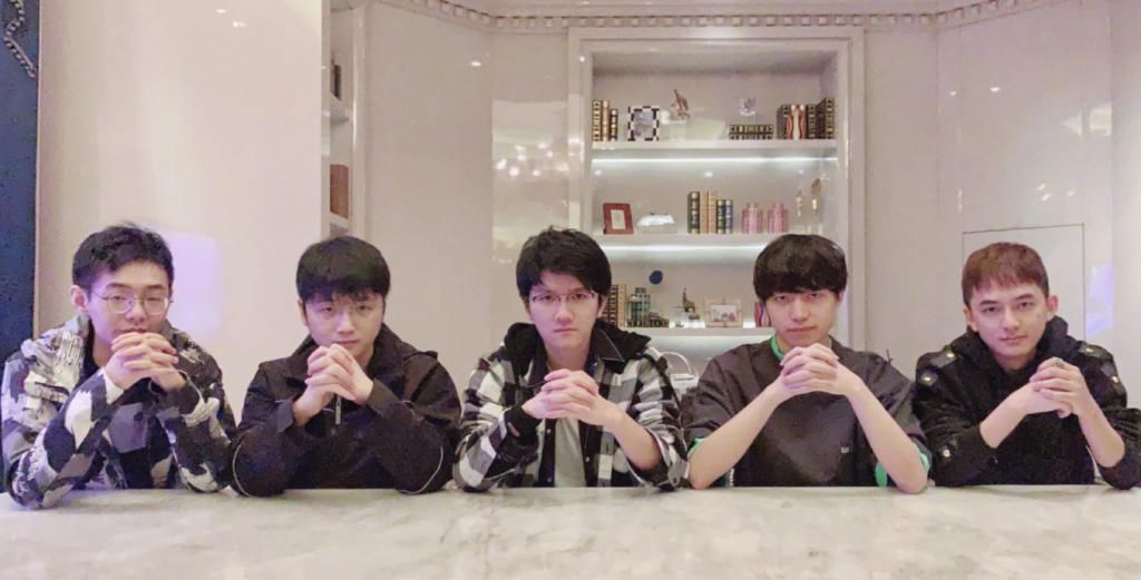 重聚|LOL：老WE五人重聚，厂长和WE的恩怨烟消云散，现实就是这么残酷