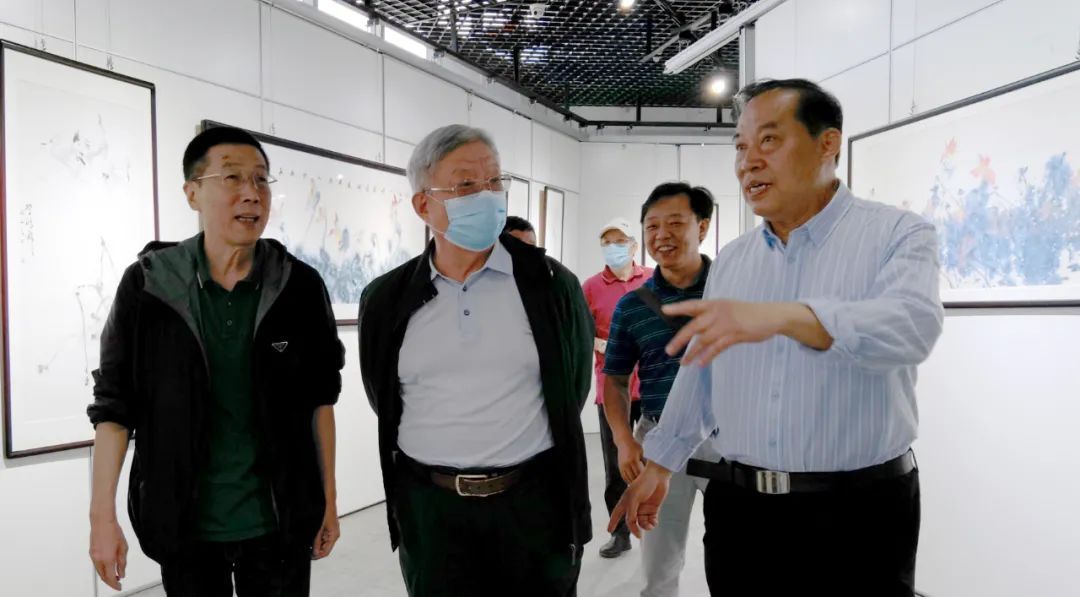 梁岩|丹青结同心，彩墨颂党恩—梁岩、刘永泽、罗丹青书画联展揭幕