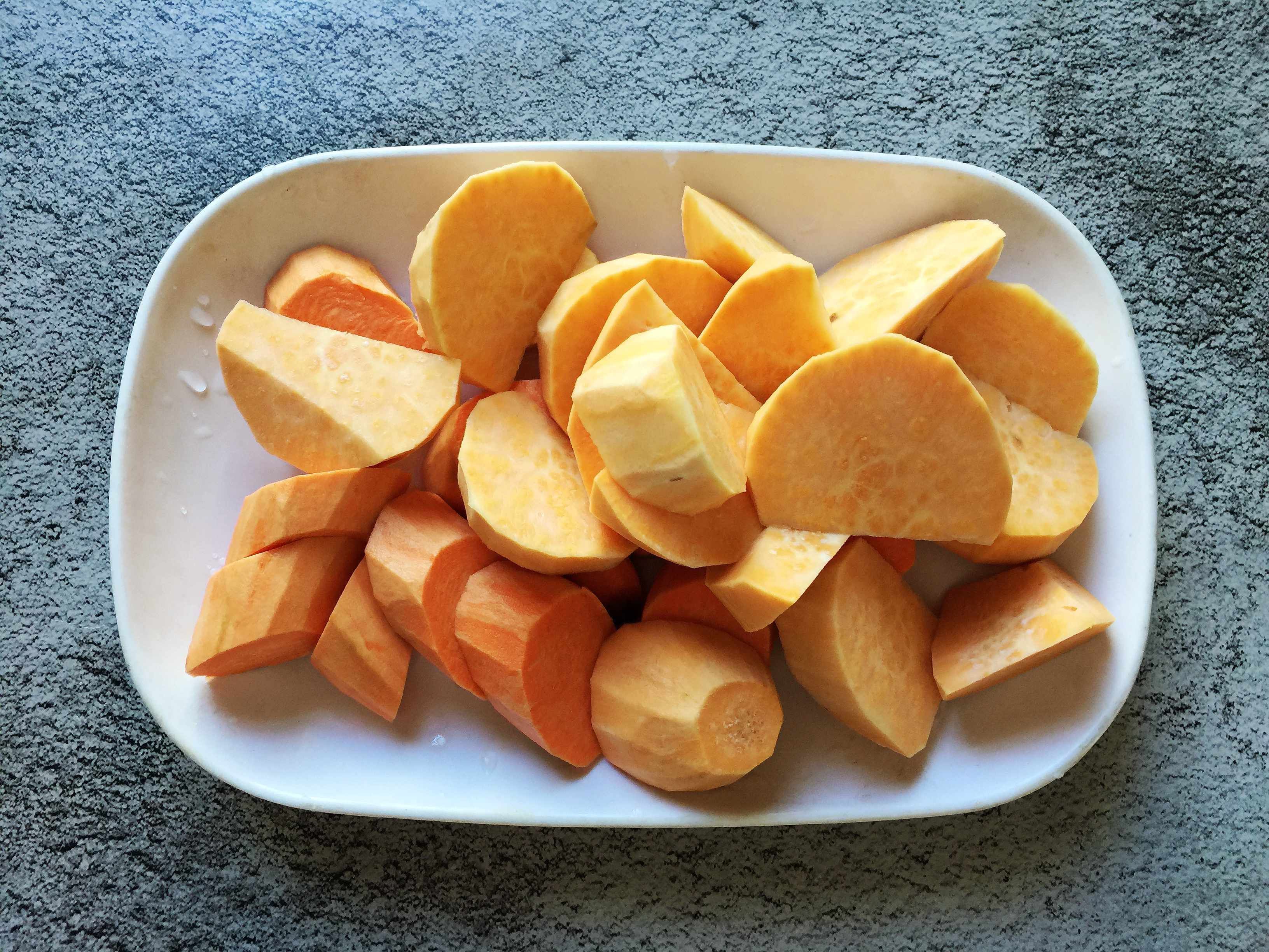 冬天,5样食材煮一锅,坚持每周吃3回,气色红润,手脚不冰凉了