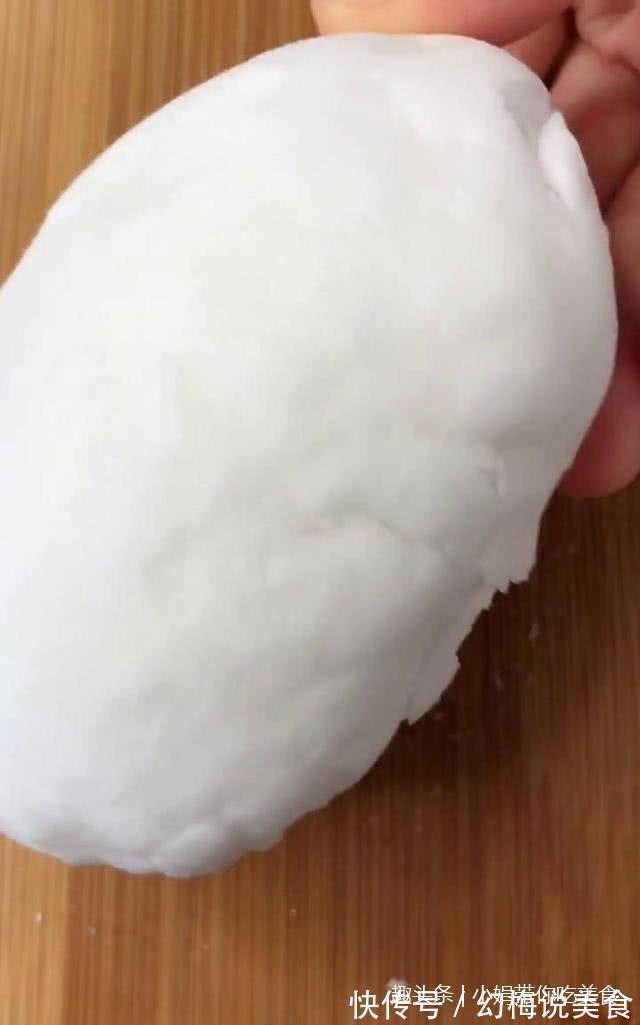 晶莹剔透的水晶饺,不仅漂亮而且好吃!