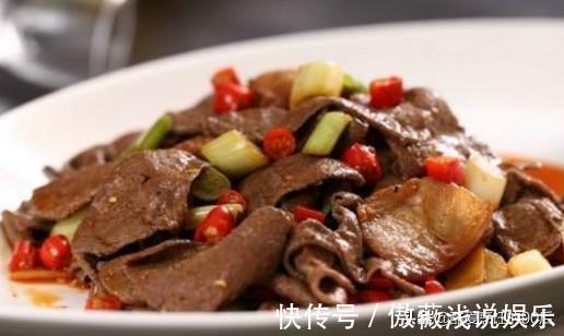 炒猪肝要焯水吗？教你正确方法，猪肝鲜嫩爽滑，不硬不老无腥味