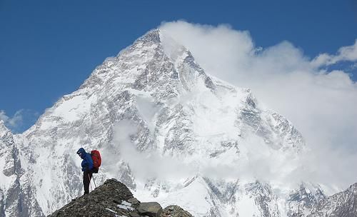 中国八大夺命雪山 可望不可攀