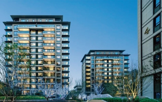 投资者|中公教育与龙湖联合开发住宅热销,公司经营现金流恶化