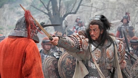 败给|军事天才项羽为什么会败给痞子刘邦一个种田老头说出了真相