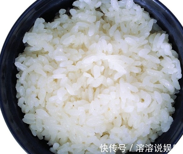 葡萄干|煮大米饭时加入一把此物，血管不堵塞，祛皱抗衰老，男女不可错过