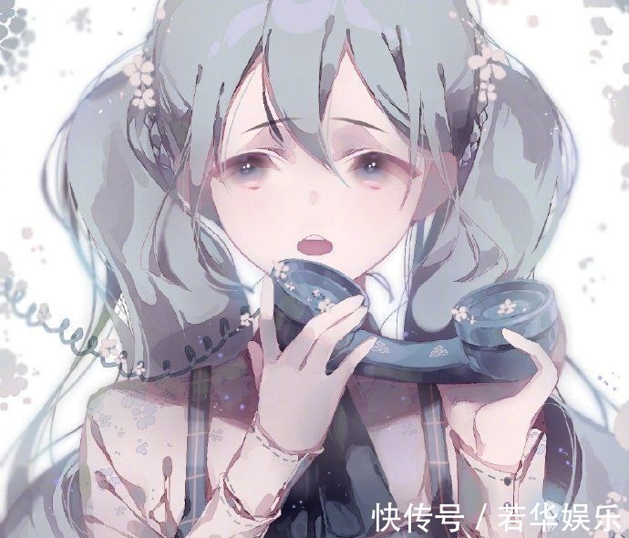 te这位画师大佬的初音太适合当头像了，公主殿下表情既可爱又丰富